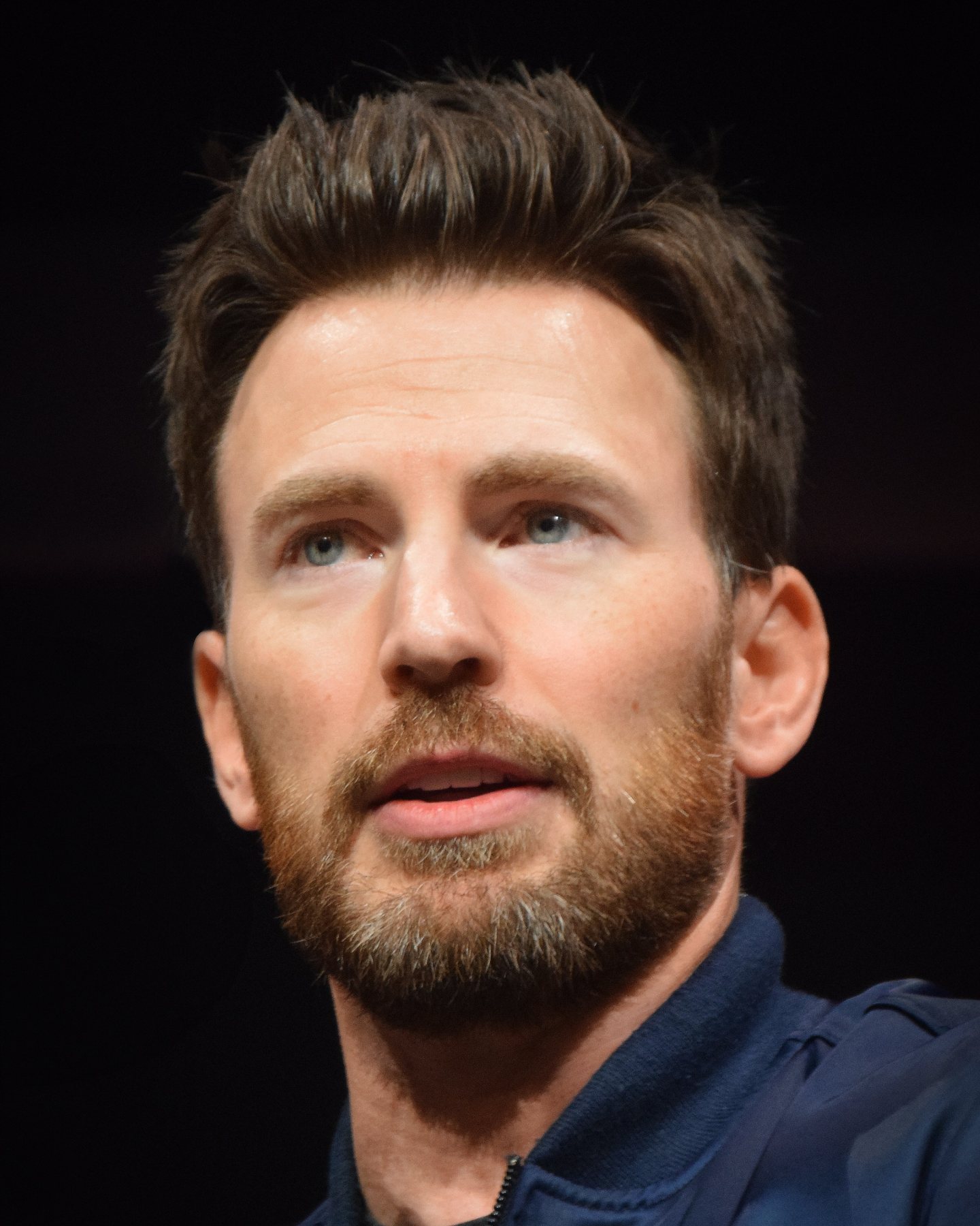 Chris Evans at a public event
